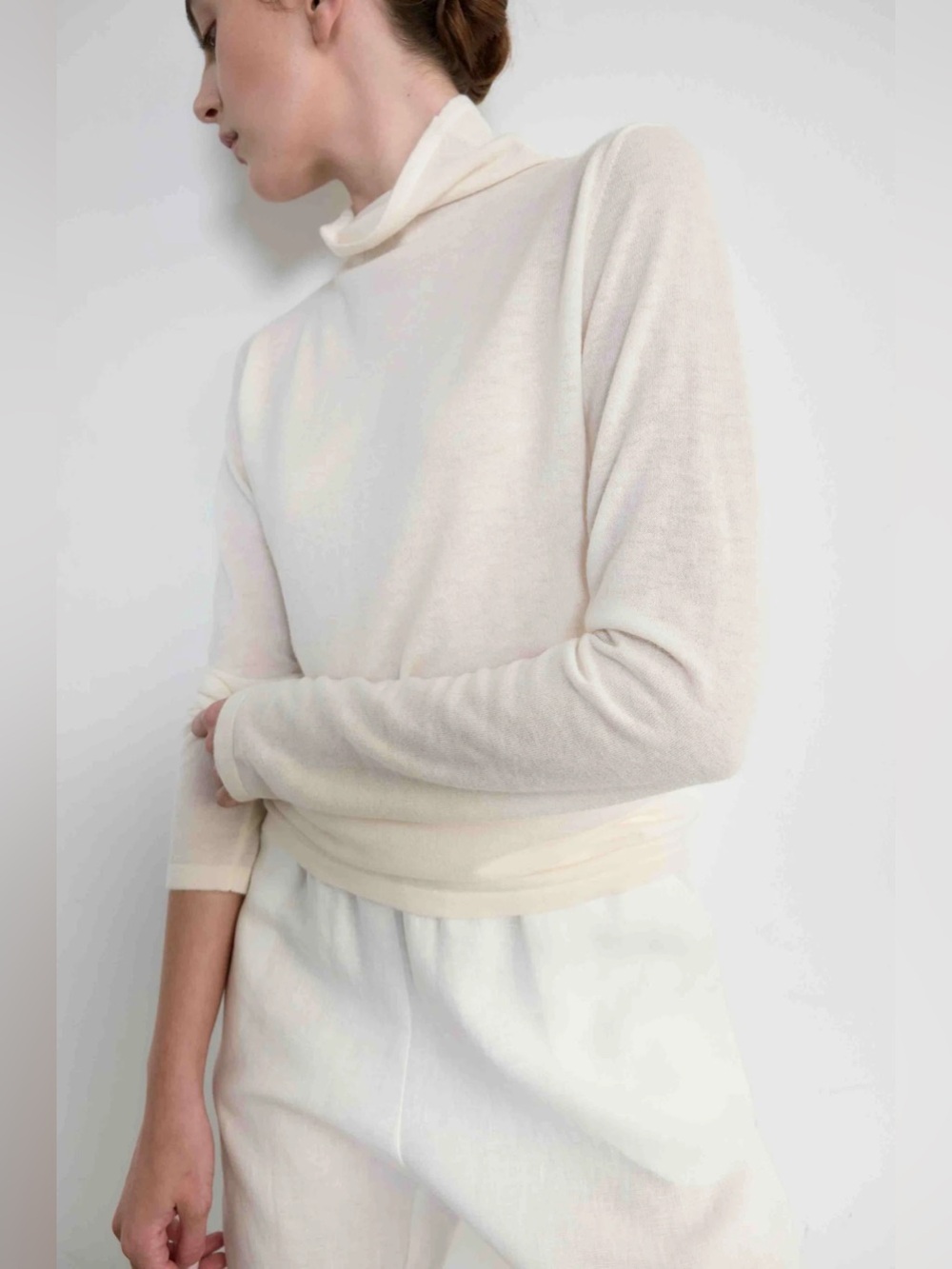 Almina Concept funnel wool/cash turtleneck in ivory